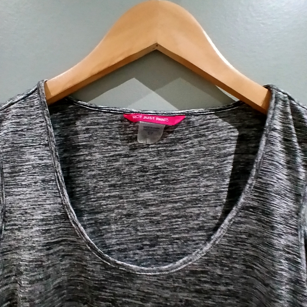 Not Just Pants Gray Athletic Ruched Tank Top - Picture 3 of 5